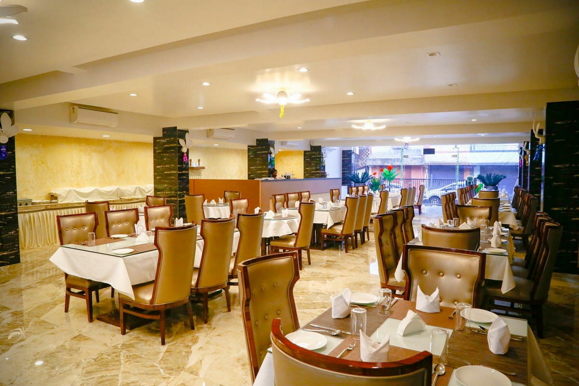 Fabhotel Prime Sarala Crown With Pool - Nr Calangute Beach Dış mekan fotoğraf